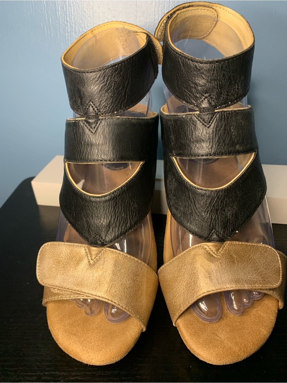 Modzori Olivia 2 reversible wedge sandal (taupe to black)